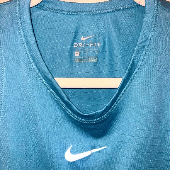 Nike DRI-FIT Tank Top - Picture 5 of 6
